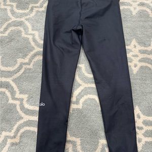Alo black 7/8 leggings, size M